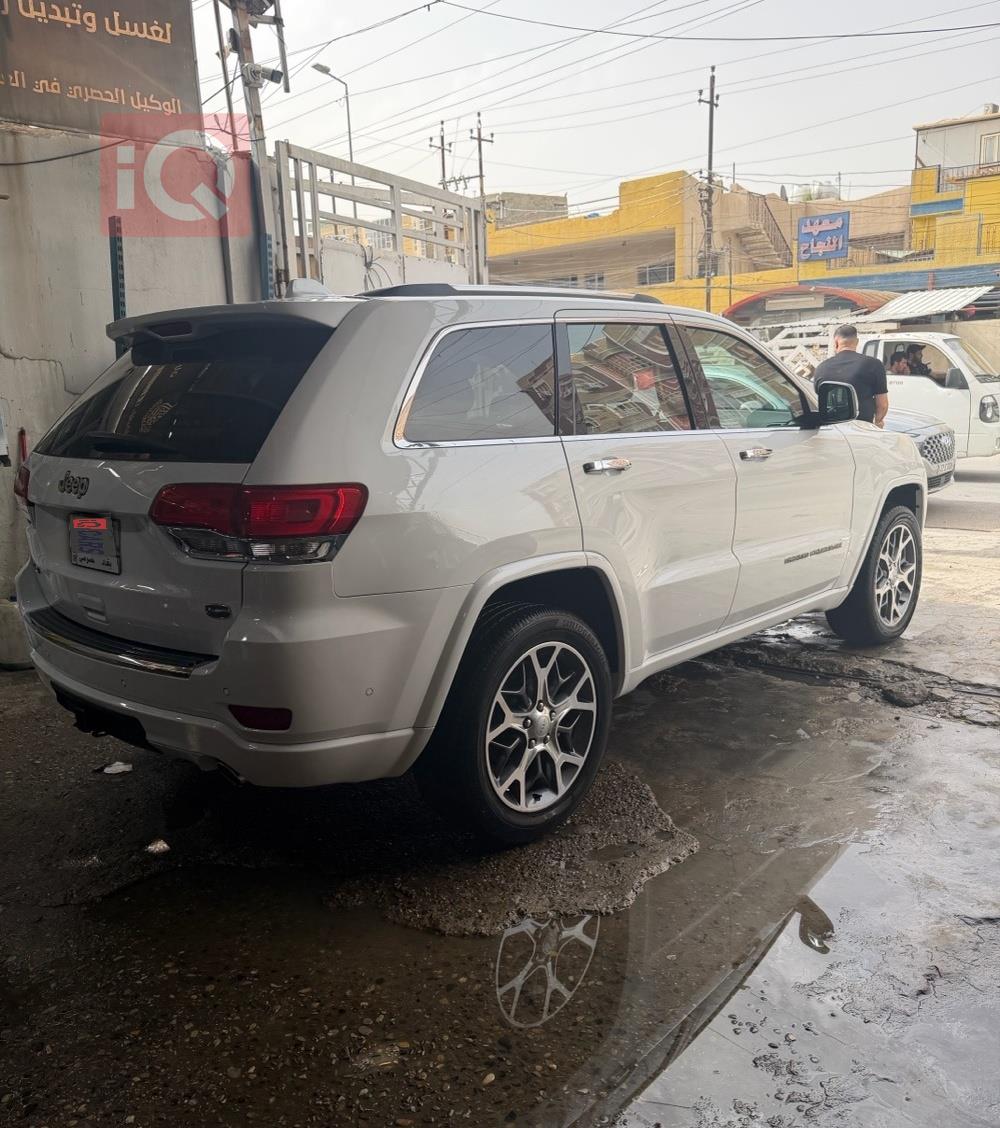 جيب جراند شيروكي